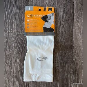 Champion - White Arm Sleeve s/m